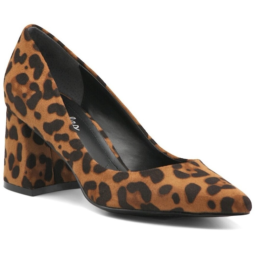 ARYA PUMP CHARLES BY CHARLES DAVID Leopard Women 7.5